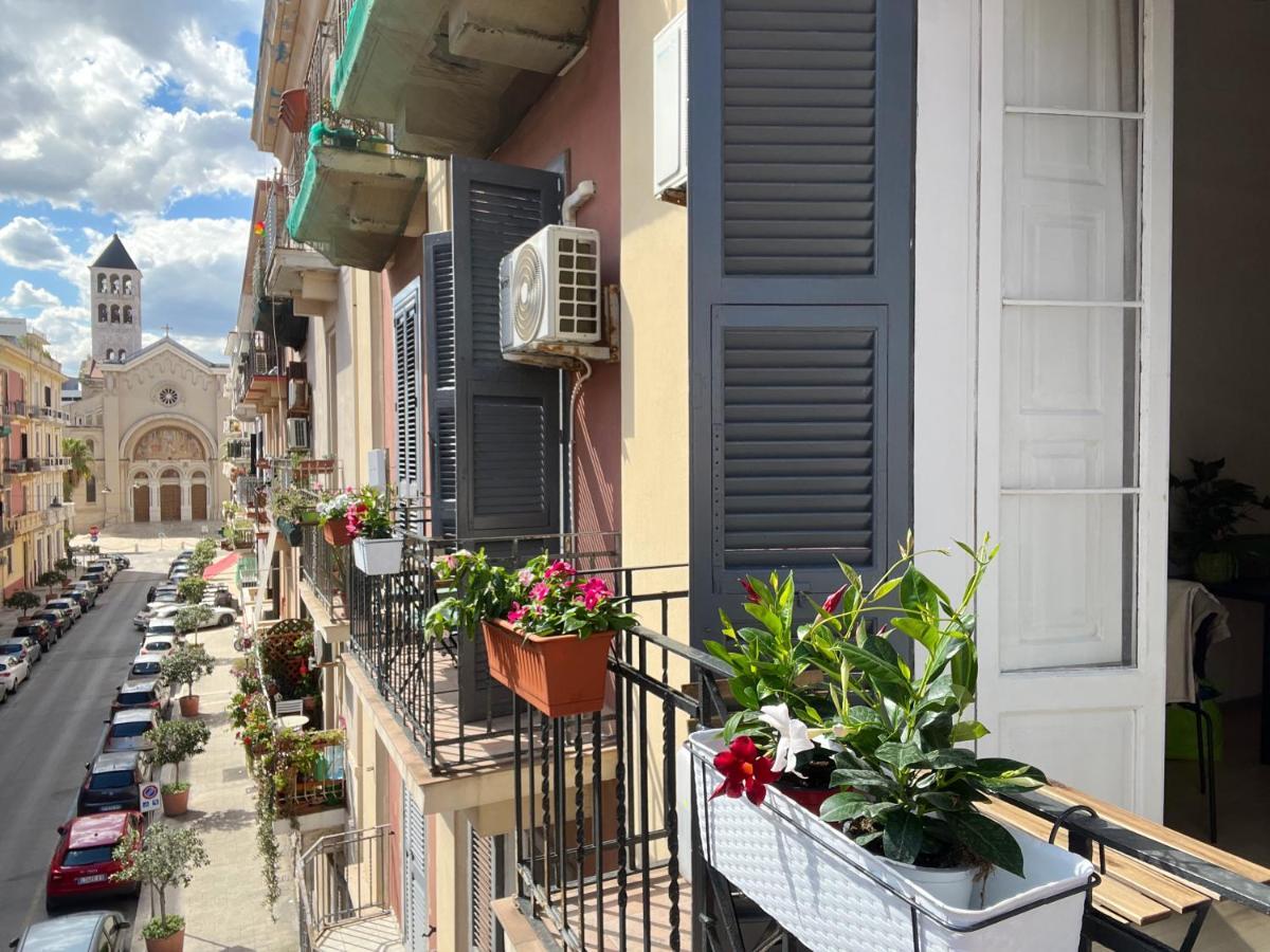 Mariamora Apartment Bari Luaran gambar